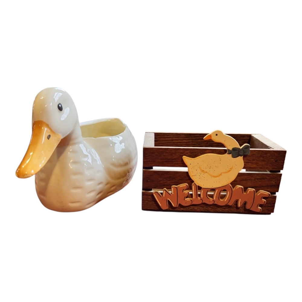 Vintage Cottagecore Farmhouse Decor Lot Ceramic Duck Planter & Wooden Recipe Box